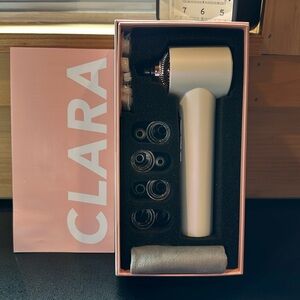 Clara microdermabrasion + pore cleansing by Fancii